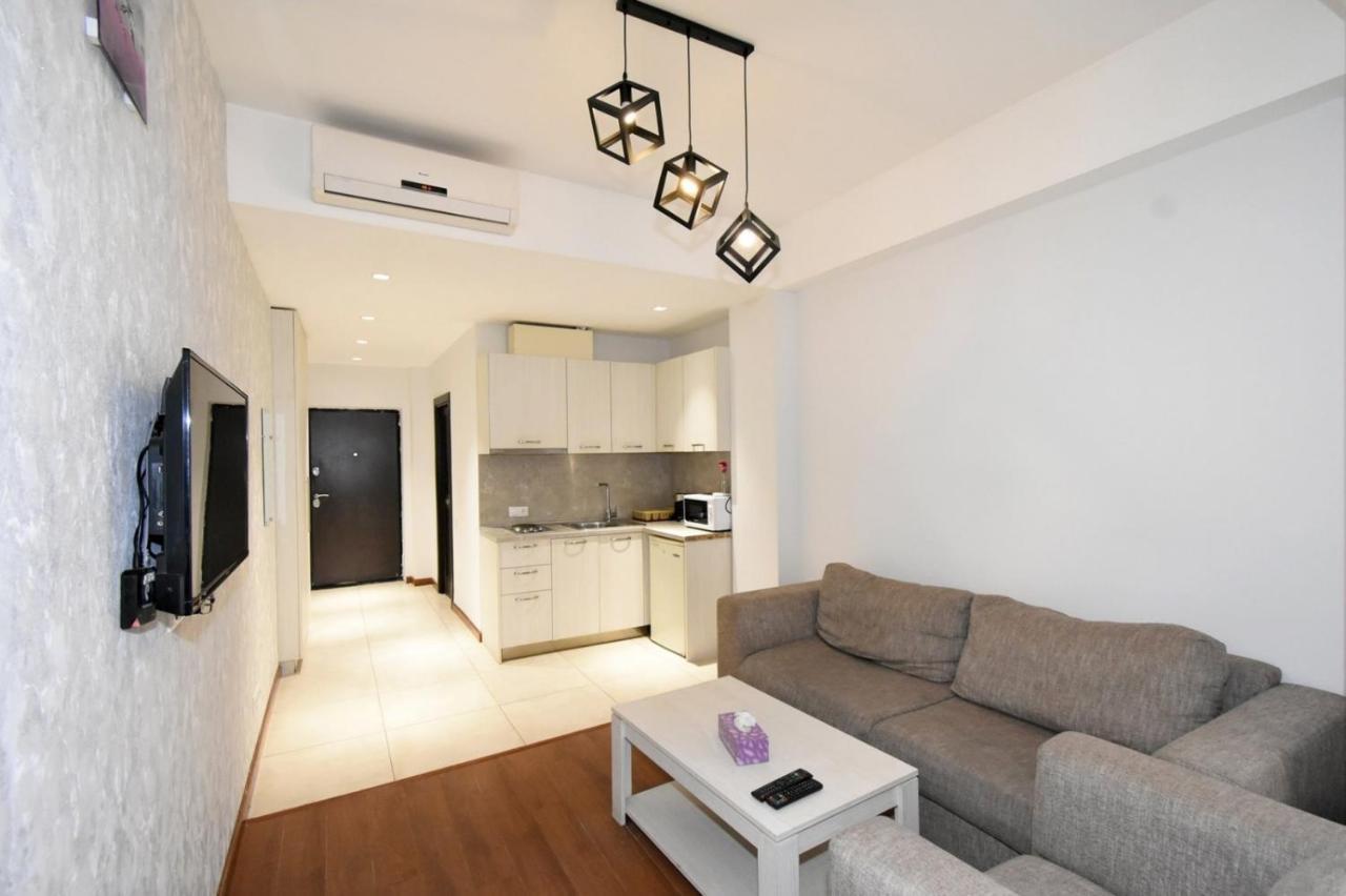 Deluxe Apartment In The City Center 2 Rooms 耶烈万 外观 照片